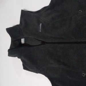 Columbia fleece vest